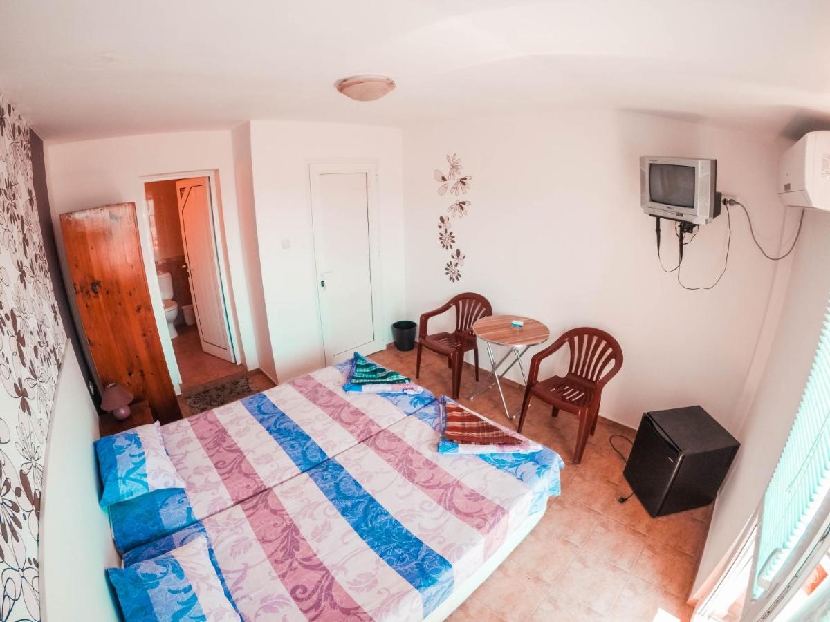 Guest House Gabriel Sozopol Eksteriør bilde